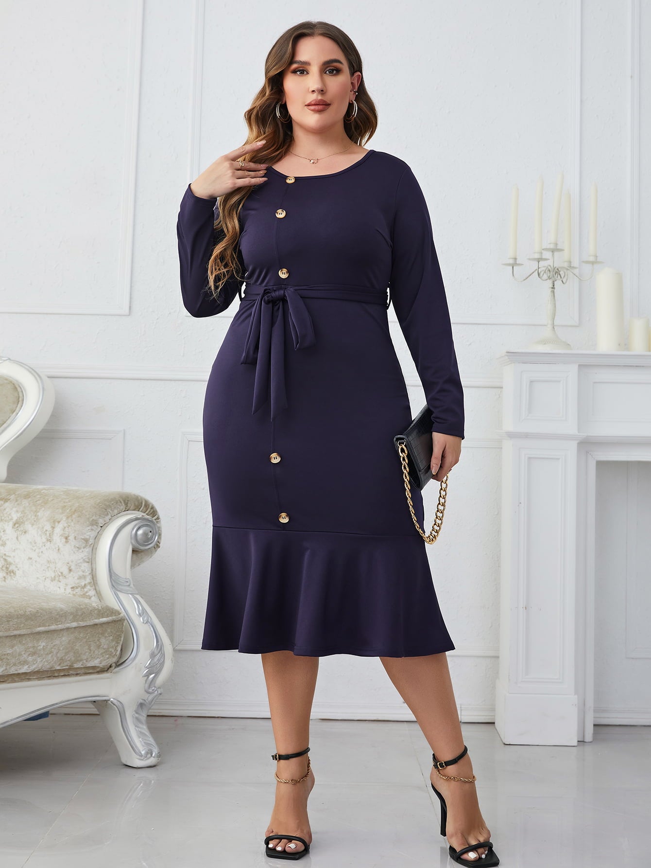 Plus Size Buttoned Midi Dress