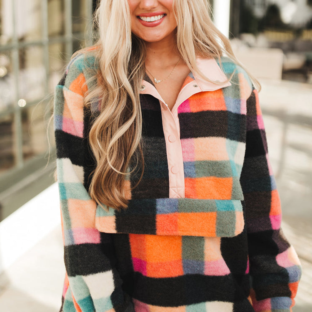 
                      
                        Black Plus Size Checkered Sherpa Sweatshirt
                      
                    