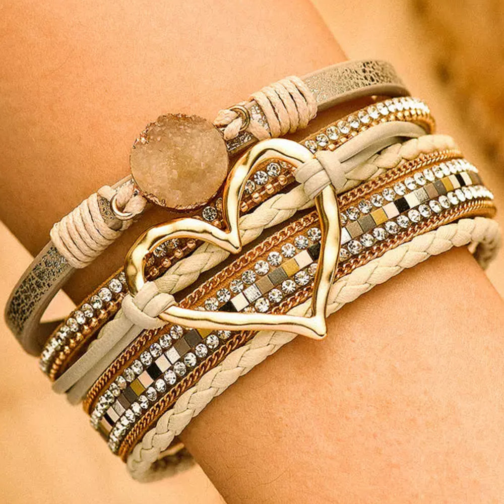 Bohemian Beige Heart Bracelet - Magnetic Buckle