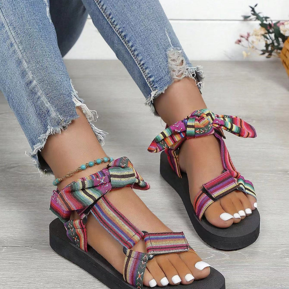 
                      
                        New Thin Bottom National Style Velcro Beach Sandals
                      
                    